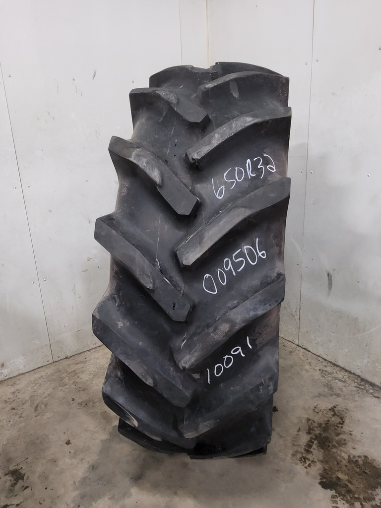 USED 650/75R32 Goodyear Farm Super Traction Radial R-1W 172A8 45
